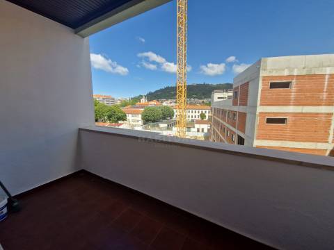Apartamento T2 Arrendamento em Viana do Castelo (Santa Maria Maior e Monserrate) e Meadela,Viana do Castelo