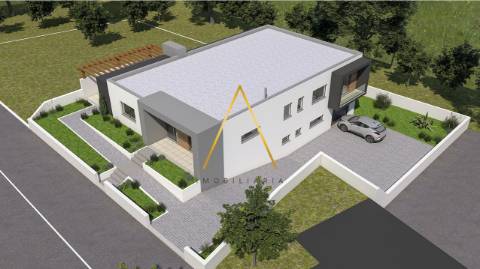 Magnífica moradia isolada T3+1, junto à cidade