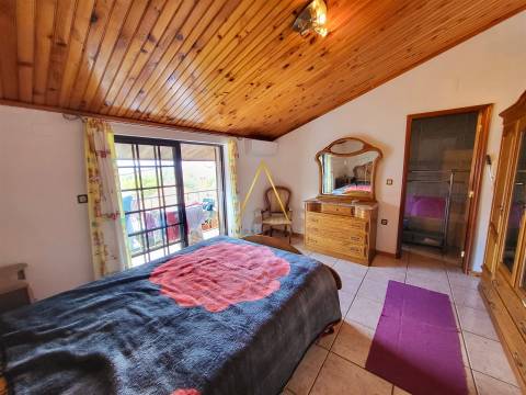 Moradia T2+2 Venda em Silgueiros,Viseu