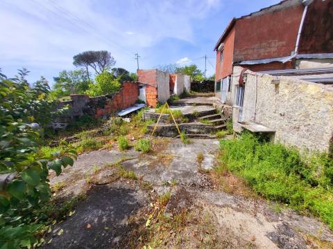 Moradia para reconstruir