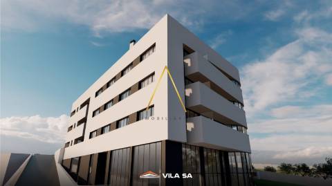 Apartamento T2+2 Duplex, junto à cidade