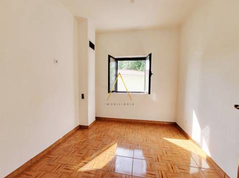 Moradia T3 , junto à cidade