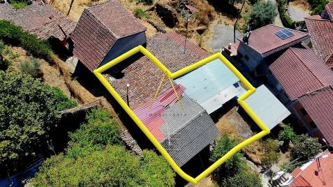 Moradia para Restaurar  Venda em São Cipriano e Vil de Souto,Viseu