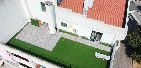 Apartamento T3, com Terraço