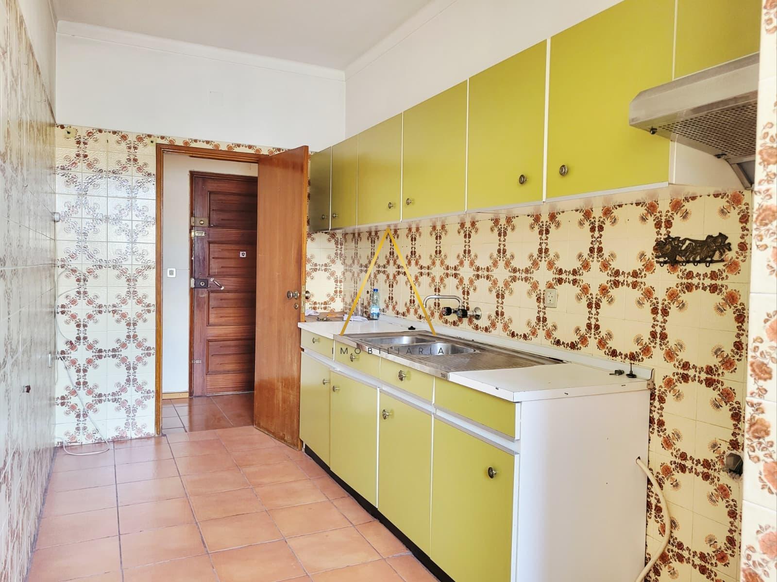Apartamento T1 localizado no centro da cidade