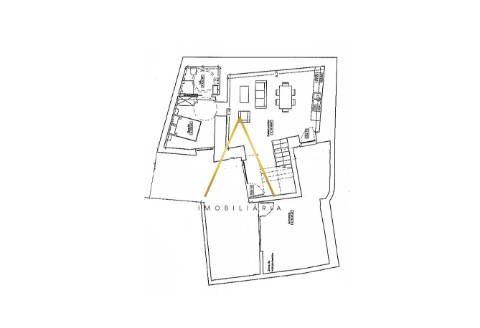 Moradia Unifamilar T3 com Logradouro e Terraço.