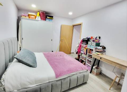 Moradia Unifamilar T3 com Logradouro e Terraço.