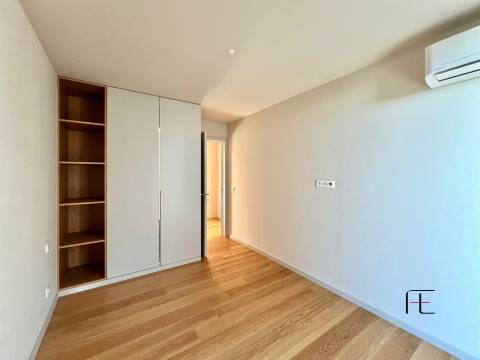 Apartamento T3 Venda em Santa Marinha e São Pedro da Afurada,Vila Nova de Gaia