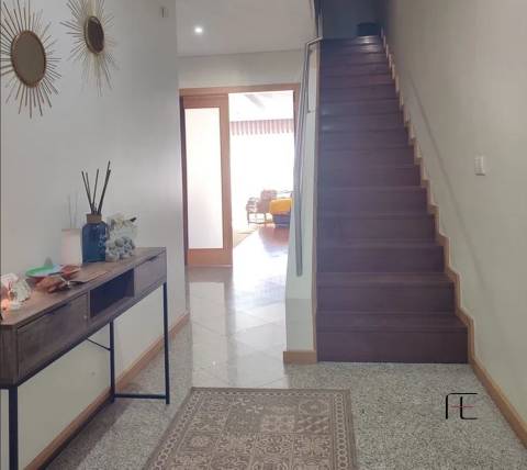 Moradia Geminada T4 Venda em Serzedo e Perosinho,Vila Nova de Gaia