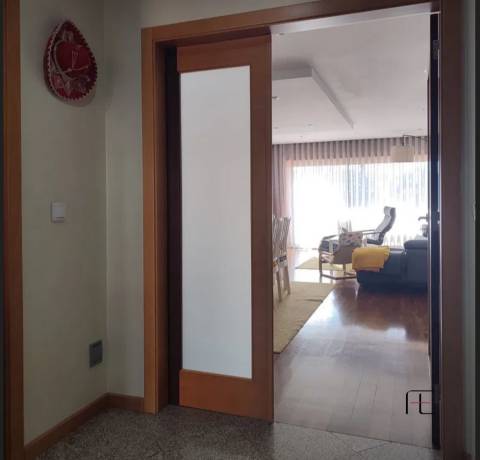 Moradia Geminada T4 Venda em Serzedo e Perosinho,Vila Nova de Gaia