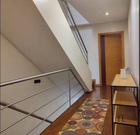 Moradia Geminada T4 Venda em Serzedo e Perosinho,Vila Nova de Gaia