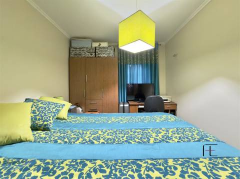 Apartamento T3 Venda em Mafamude e Vilar do Paraíso,Vila Nova de Gaia