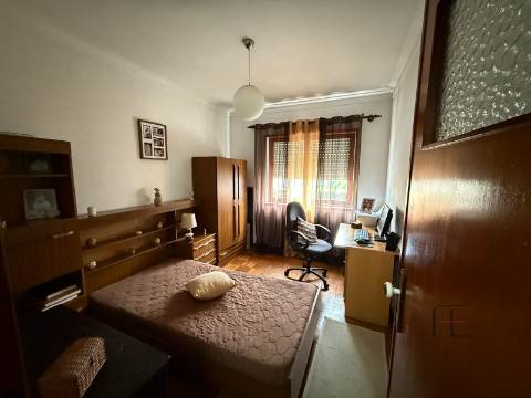 Apartamento T2 Venda em Gondomar (São Cosme), Valbom e Jovim,Gondomar