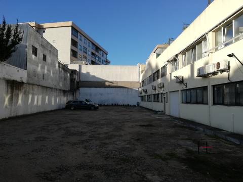 Armazém  Venda em Mafamude e Vilar do Paraíso,Vila Nova de Gaia