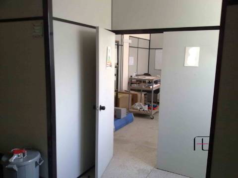 Armazém  Venda em Mafamude e Vilar do Paraíso,Vila Nova de Gaia