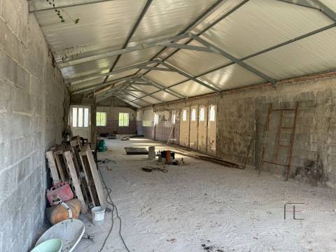 Prédio T2 Venda em Rio Tinto,Gondomar