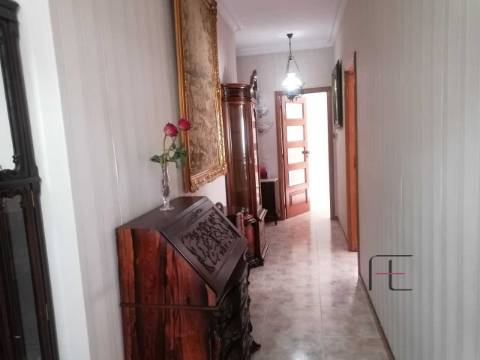 Moradia Geminada T3 Venda em Fânzeres e São Pedro da Cova,Gondomar