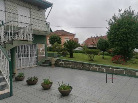 Moradia Geminada T3 Venda em Fânzeres e São Pedro da Cova,Gondomar