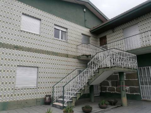 Moradia Geminada T3 Venda em Fânzeres e São Pedro da Cova,Gondomar