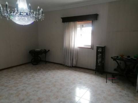 Moradia Geminada T3 Venda em Fânzeres e São Pedro da Cova,Gondomar