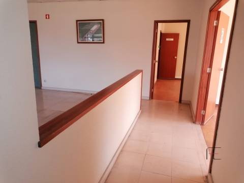 Armazém  Venda em Gulpilhares e Valadares,Vila Nova de Gaia