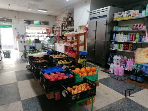 Supermercado  Venda em Gondomar (São Cosme), Valbom e Jovim,Gondomar