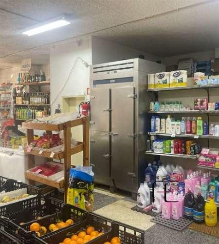 Supermercado  Venda em Gondomar (São Cosme), Valbom e Jovim,Gondomar