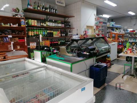 Supermercado  Venda em Gondomar (São Cosme), Valbom e Jovim,Gondomar