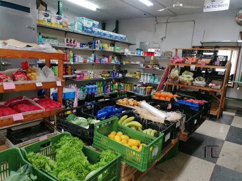 Supermercado  Venda em Gondomar (São Cosme), Valbom e Jovim,Gondomar