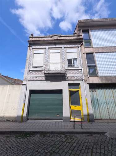 Moradia Geminada T4 Venda em Paranhos,Porto
