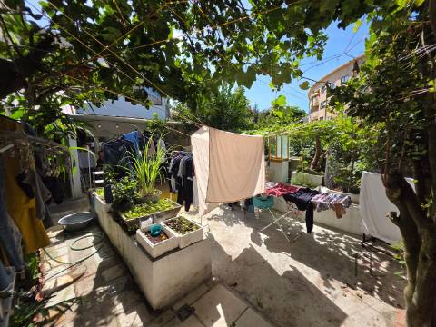 Moradia Geminada T4 Venda em Paranhos,Porto