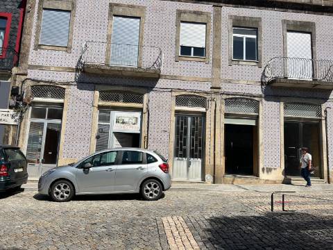 Prédio  Venda em Peso da Régua e Godim,Peso da Régua