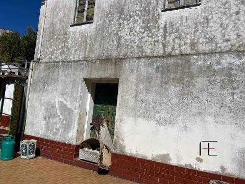 Prédio  Venda em Peso da Régua e Godim,Peso da Régua