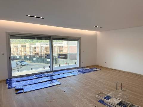 Moradia Geminada T3 Venda em Fânzeres e São Pedro da Cova,Gondomar