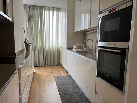 Apartamento T2 Venda em Cidade da Maia,Maia