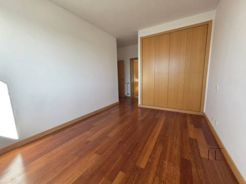 Apartamento T3 Venda em Águas Santas,Maia