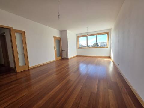 Apartamento T3 Venda em Águas Santas,Maia