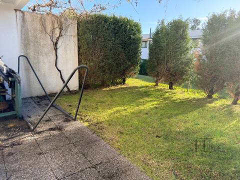 Moradia Geminada T3 Venda em Castêlo da Maia,Maia