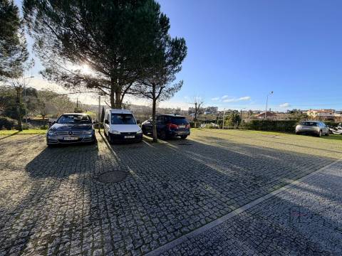 Moradia Geminada T3 Venda em Castêlo da Maia,Maia