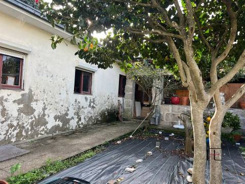 Moradia Geminada T3 Venda em Paranhos,Porto