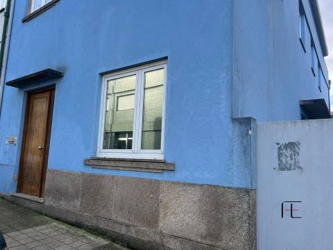 Moradia Geminada T3 Venda em Paranhos,Porto