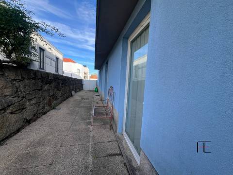 Moradia Geminada T3 Venda em Paranhos,Porto