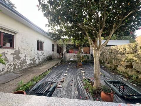 Moradia Geminada T3 Venda em Paranhos,Porto