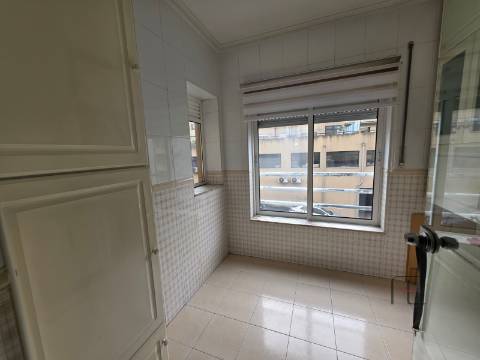 Apartamento T1 Arrendamento em Rio Tinto,Gondomar