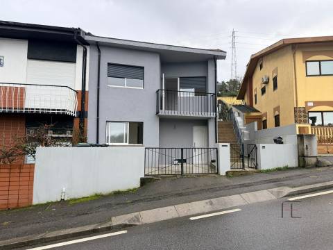 Moradia Geminada T3 Venda em Pedrouços,Maia