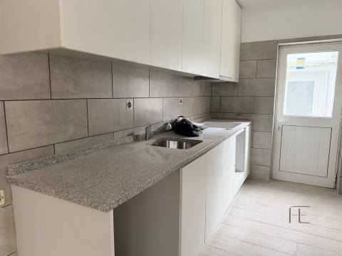 Moradia Geminada T3 Venda em Pedrouços,Maia