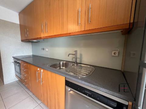 Apartamento T2 Venda em Matosinhos e Leça da Palmeira,Matosinhos
