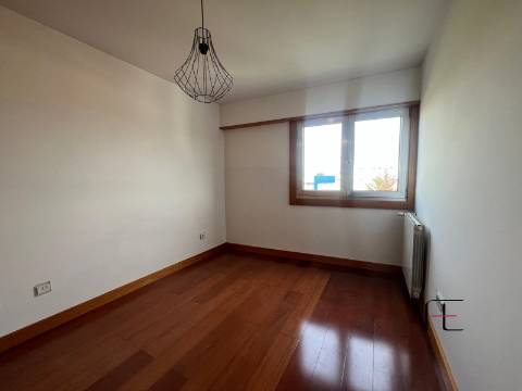 Apartamento T2 Venda em Matosinhos e Leça da Palmeira,Matosinhos