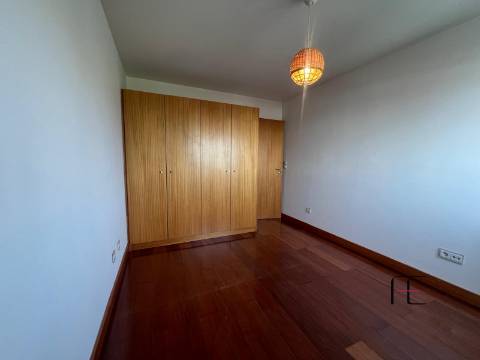 Apartamento T2 Venda em Matosinhos e Leça da Palmeira,Matosinhos