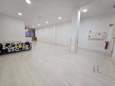 Loja  Venda em Rio Tinto,Gondomar